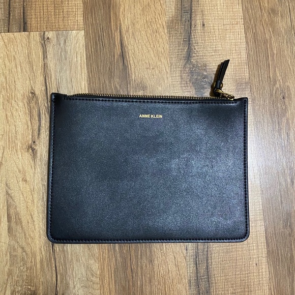 Large Annie Kline Bag with Crossbody Strap - Picture 3 of 3